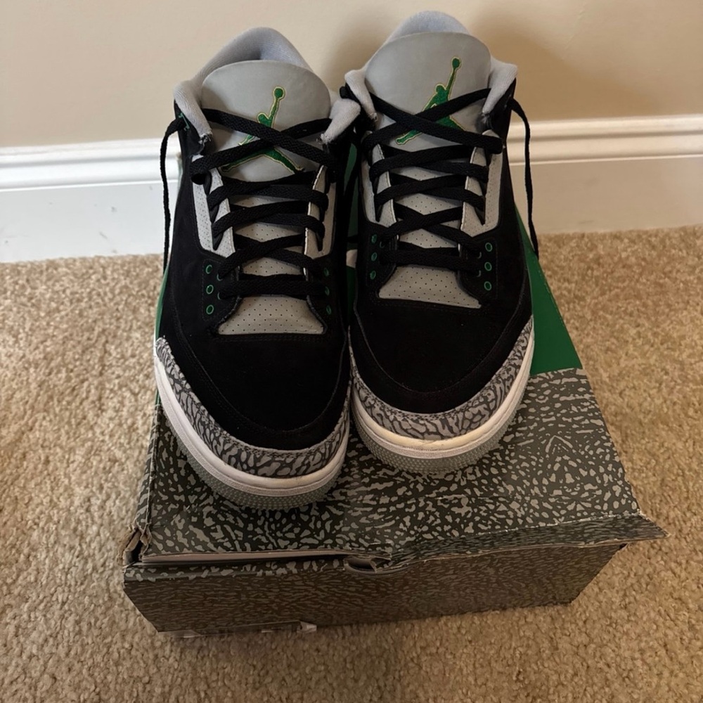 Jordan 3 Pine Green